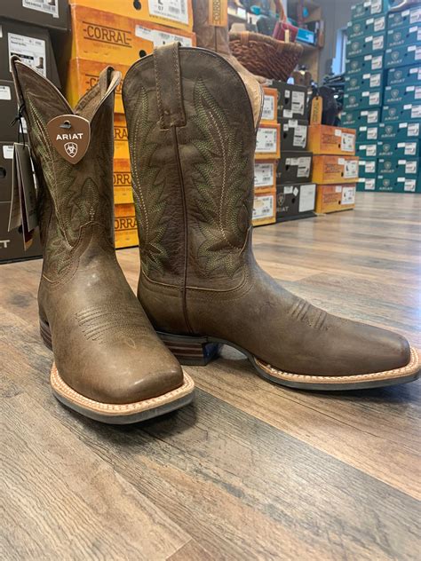 buy ariat boots online.